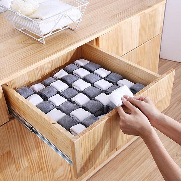 Honeycomb Latticed Partition Drawer